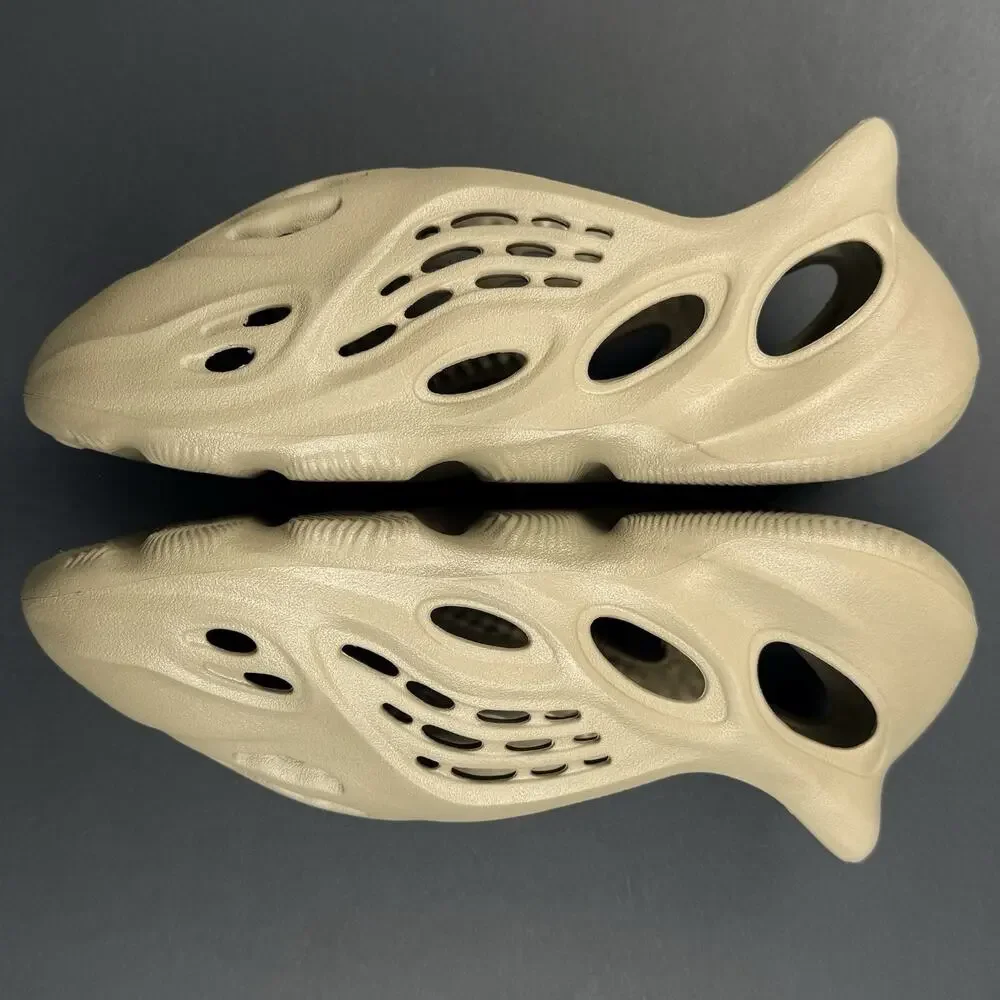 adidas Yeezy Foam Runner Stone Taupe Men’s Size 8 Clogs Shoes Authentic